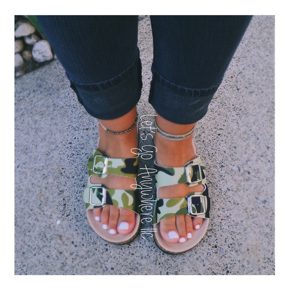 🍃Camo Birken Style Sandals 🍃 - Picture 3 of 4